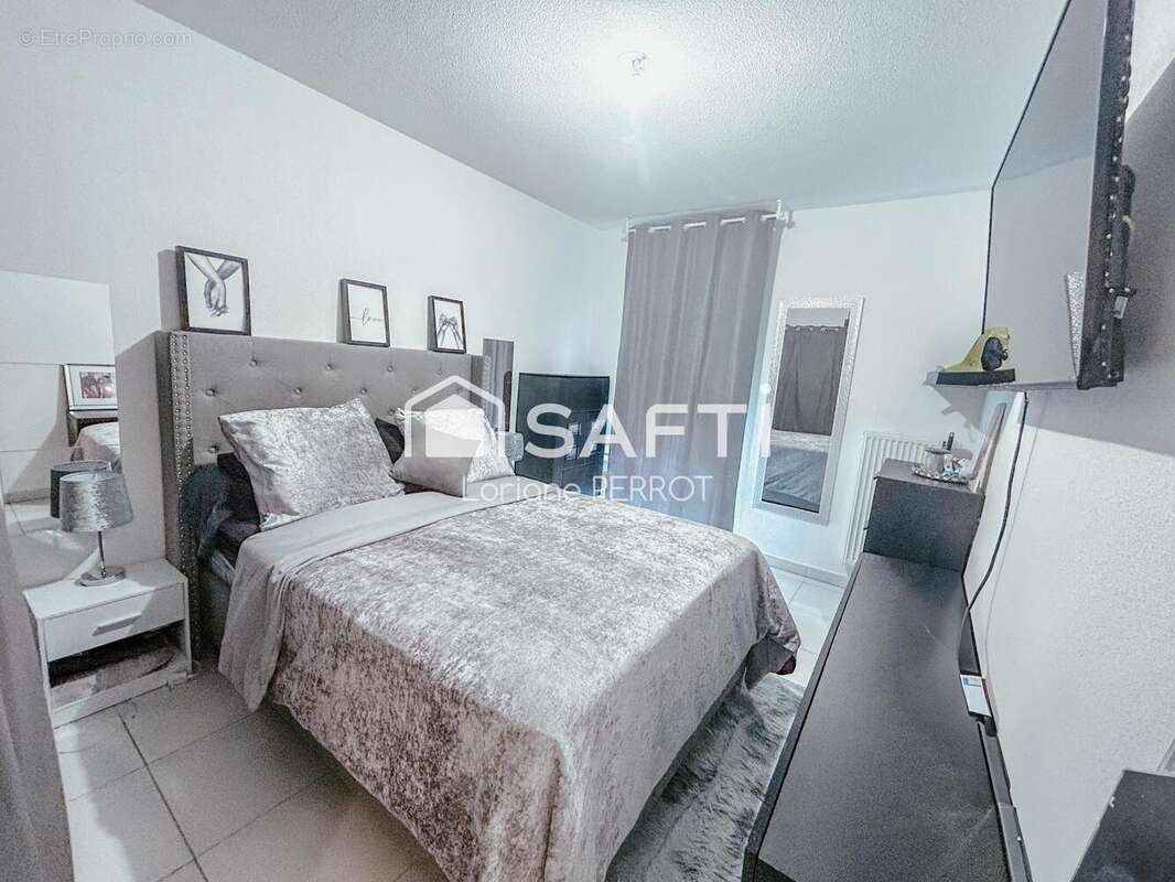 Photo 6 - Appartement à PORT-DE-BOUC