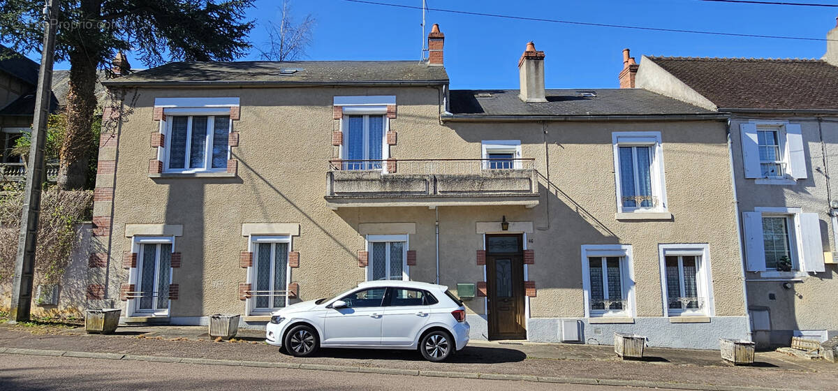Maison à CLAMECY