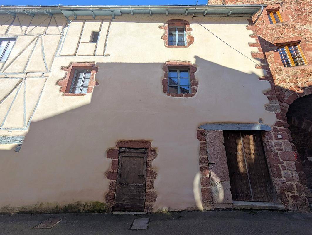 Maison à VILLECOMTAL