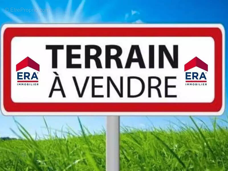 Terrain à SACLAS