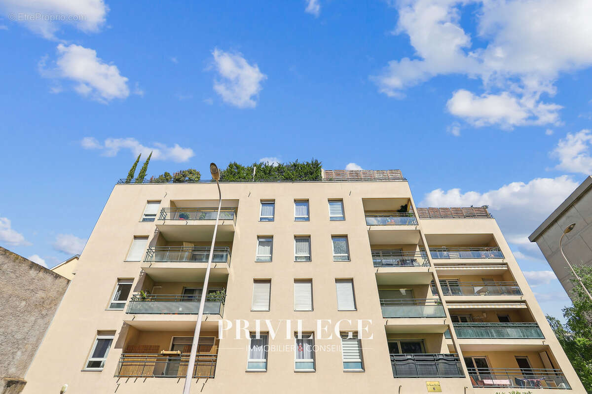 Appartement à LYON-3E