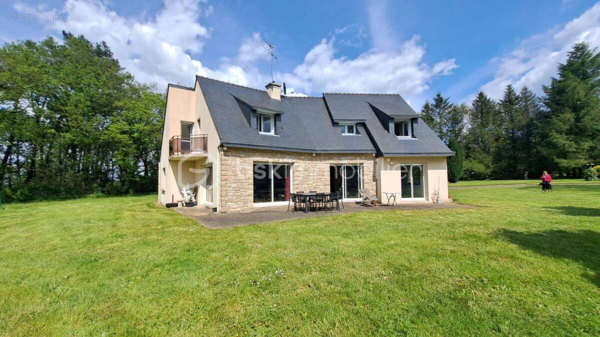 Maison à SAINT-GUYOMARD