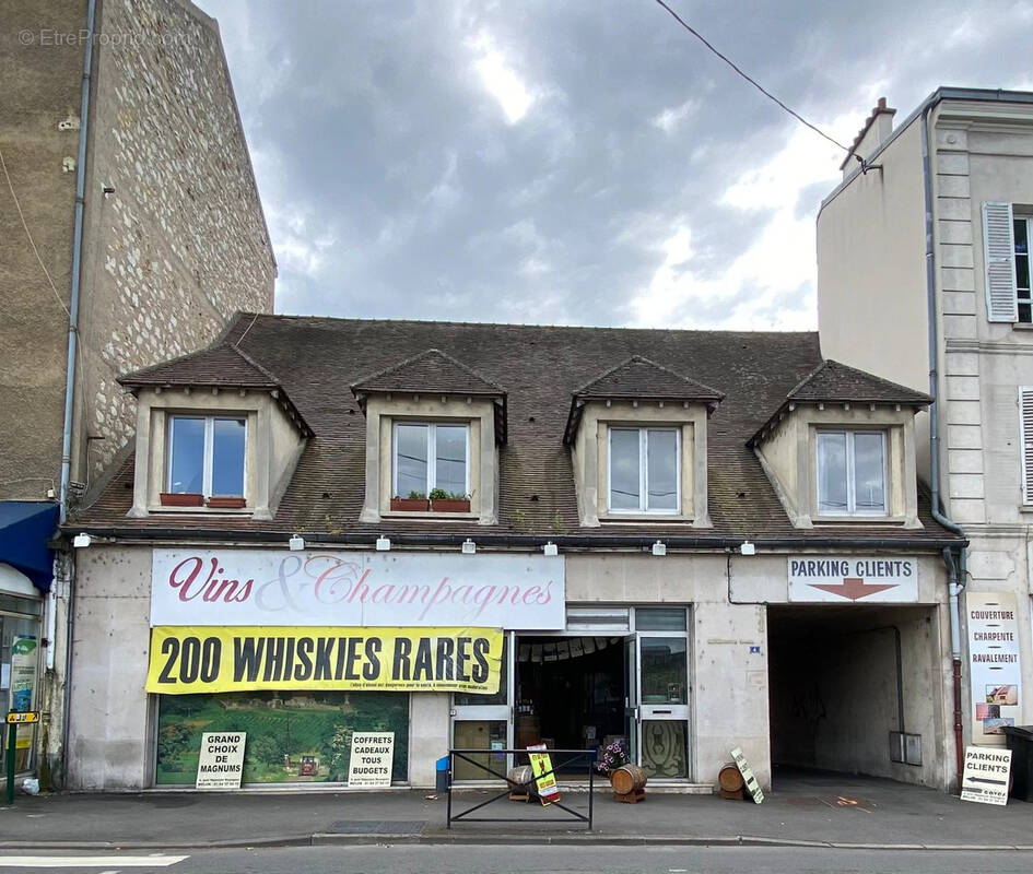 Commerce à MELUN