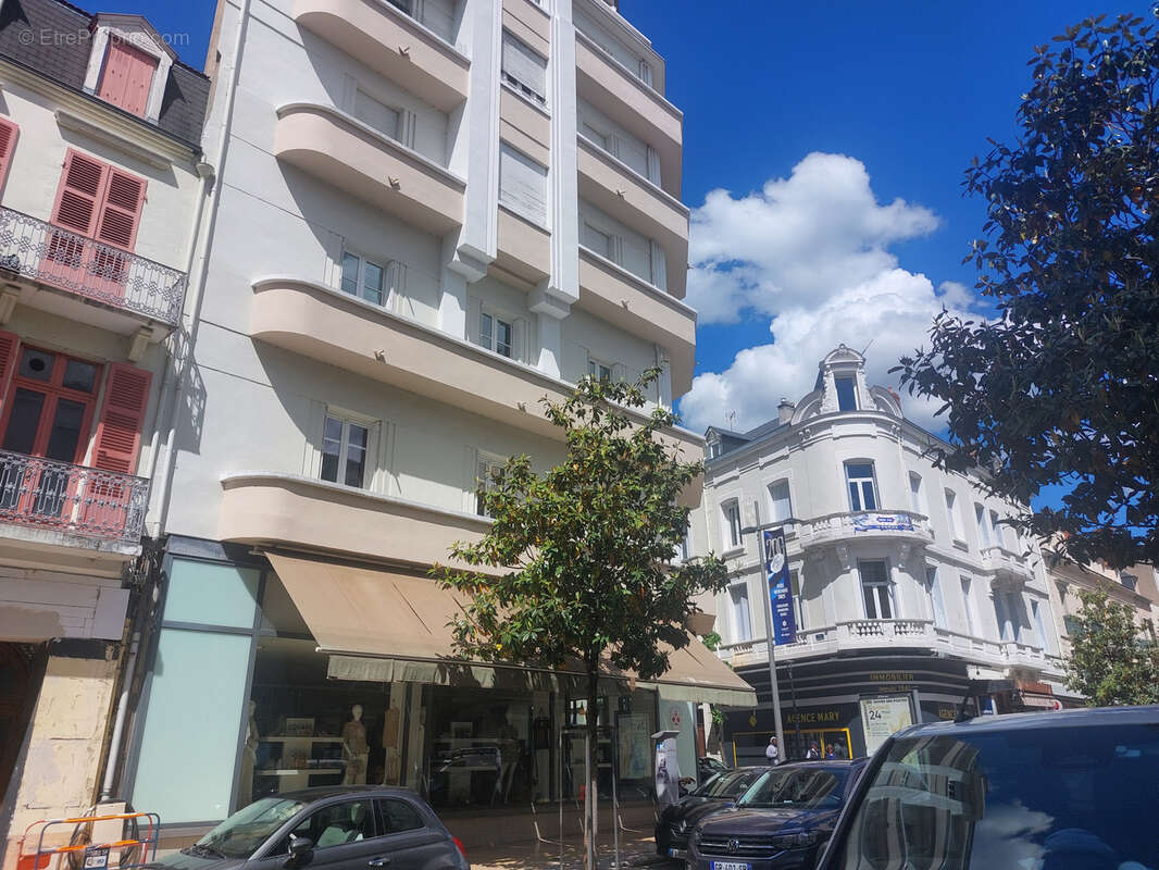 Commerce à VICHY