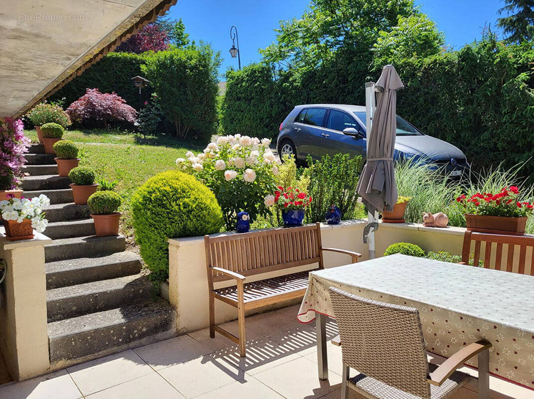 Appartement à ARCHAMPS