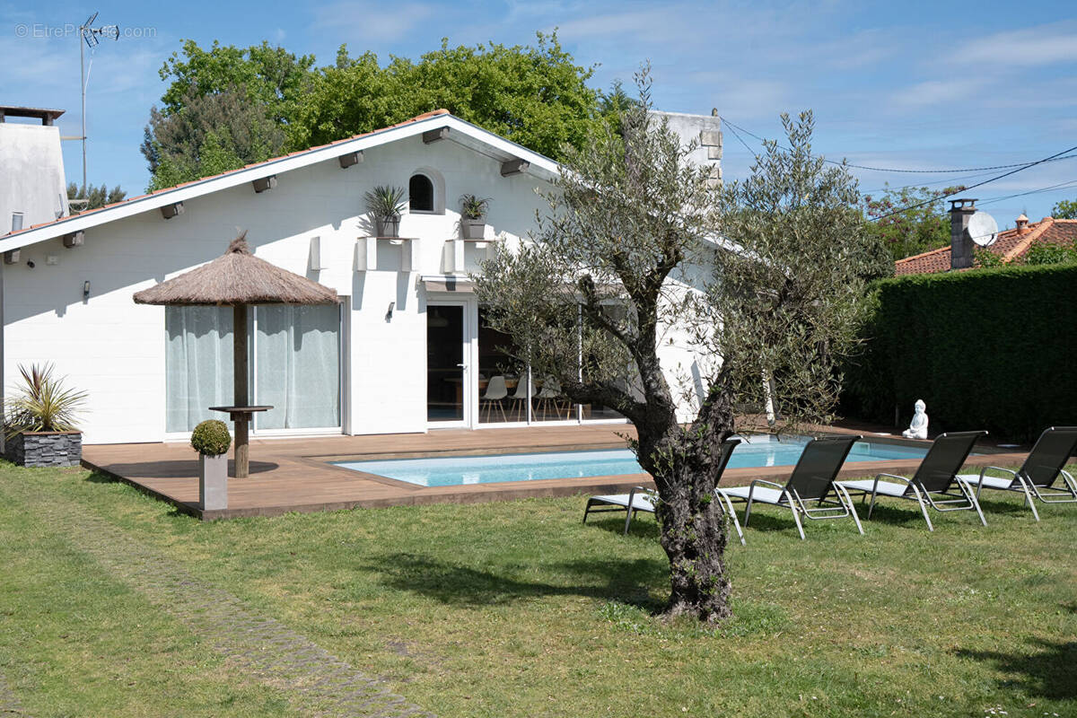 Maison à GUJAN-MESTRAS