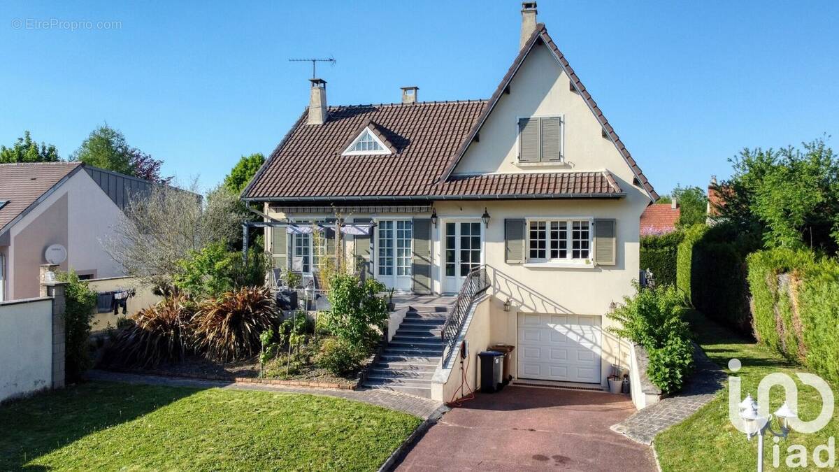 Photo 1 - Maison à MAGNY-LE-HONGRE