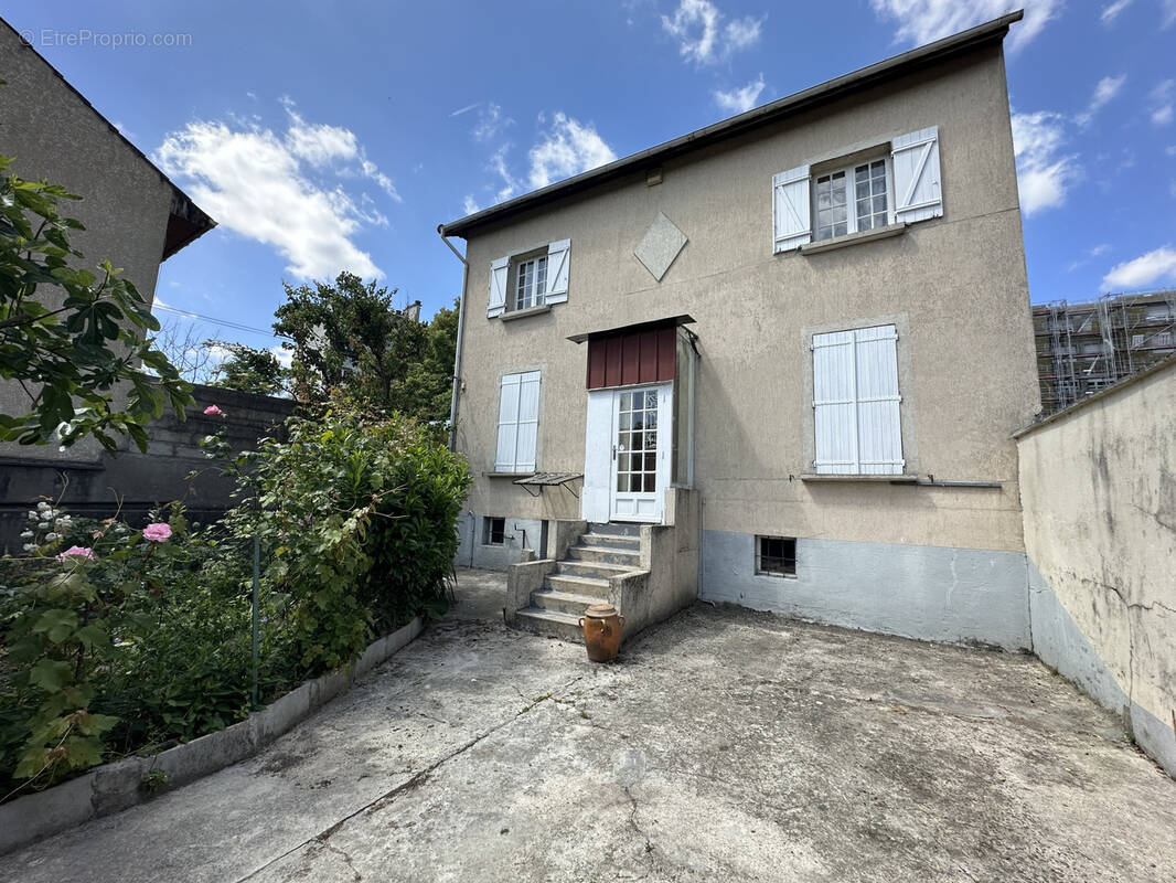 Maison à STAINS