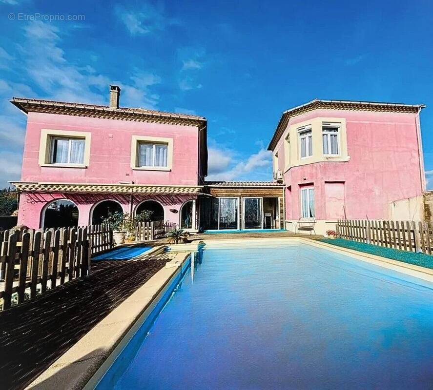 Photo 1 - Maison à SAINT-HILAIRE-DE-BRETHMAS