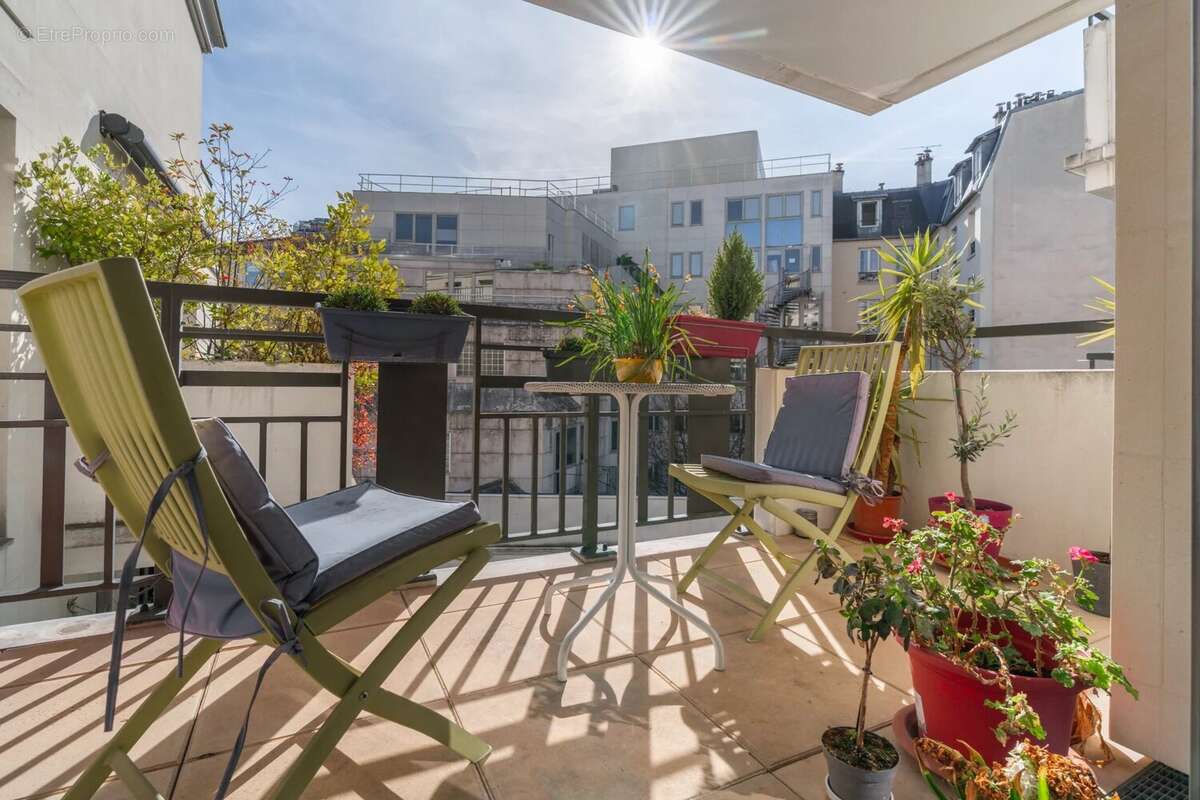 Appartement à LEVALLOIS-PERRET