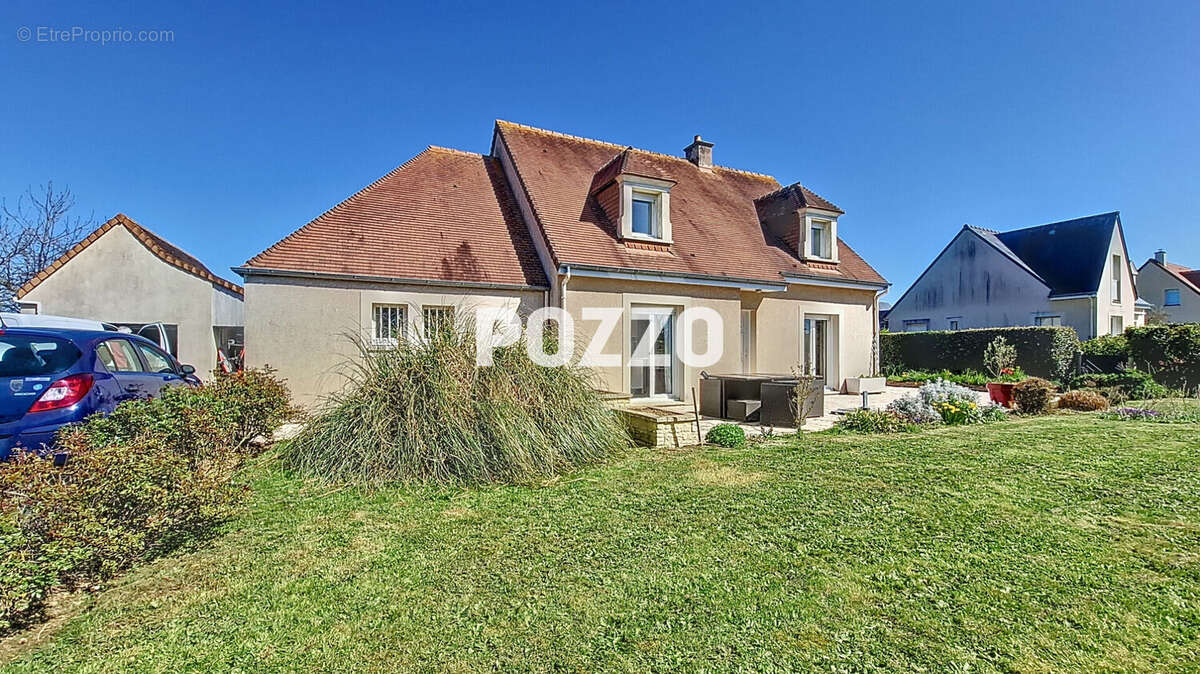 Maison à COURSEULLES-SUR-MER