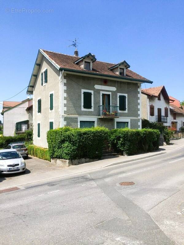 Maison à MACHILLY