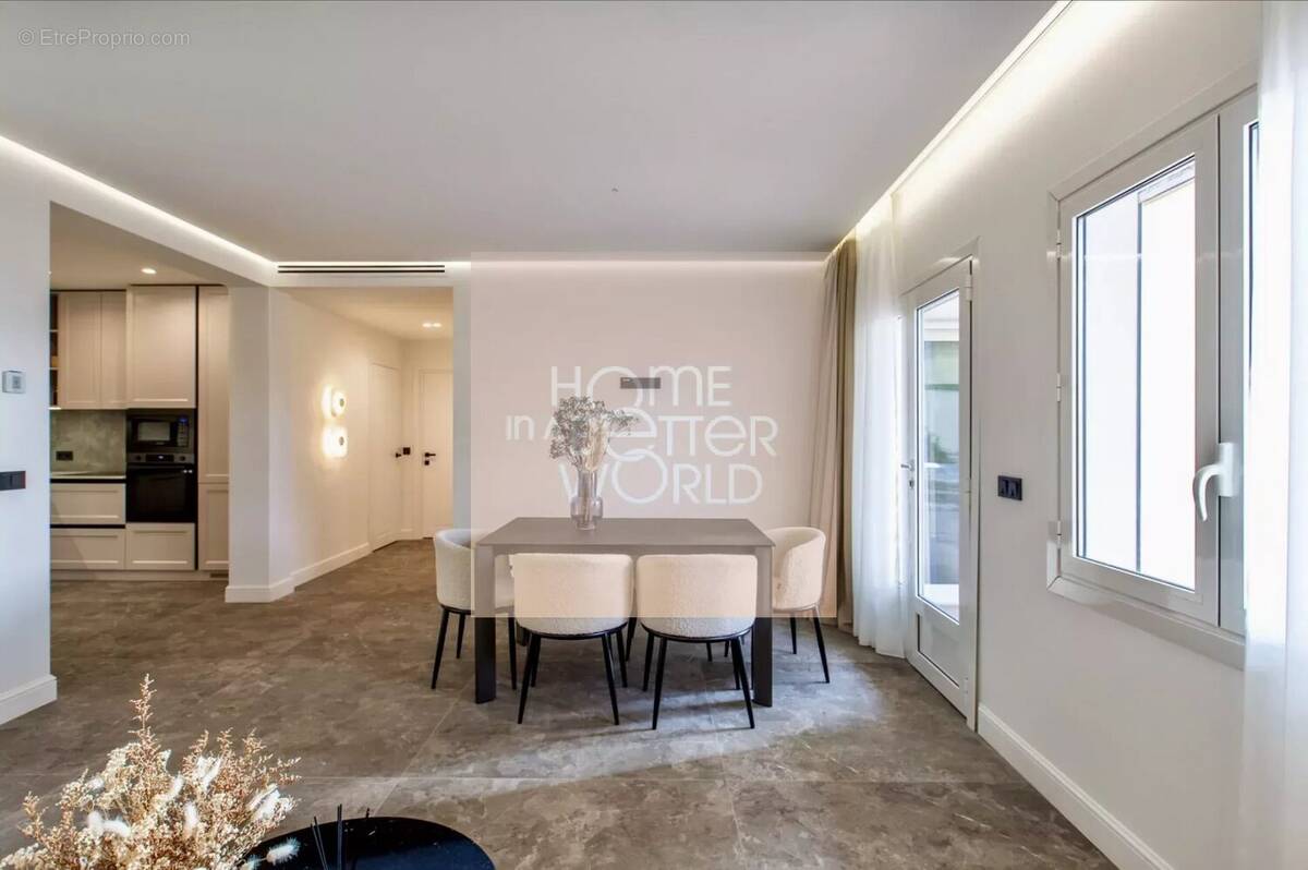 Appartement à VILLEFRANCHE-SUR-MER