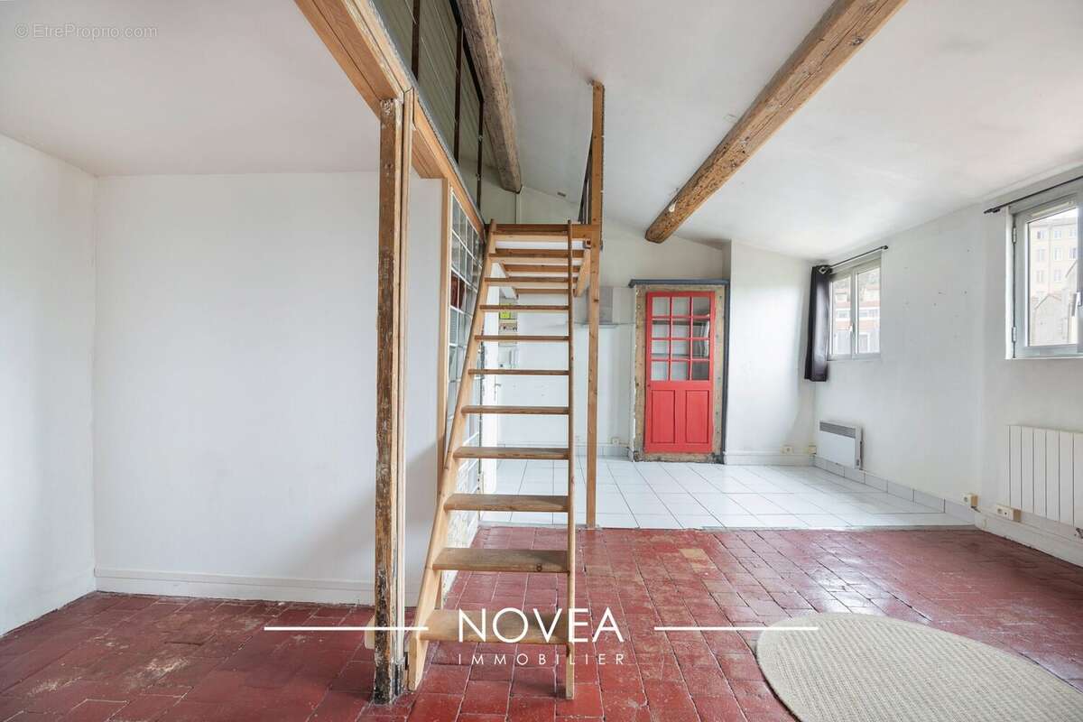 Appartement à LYON-1E