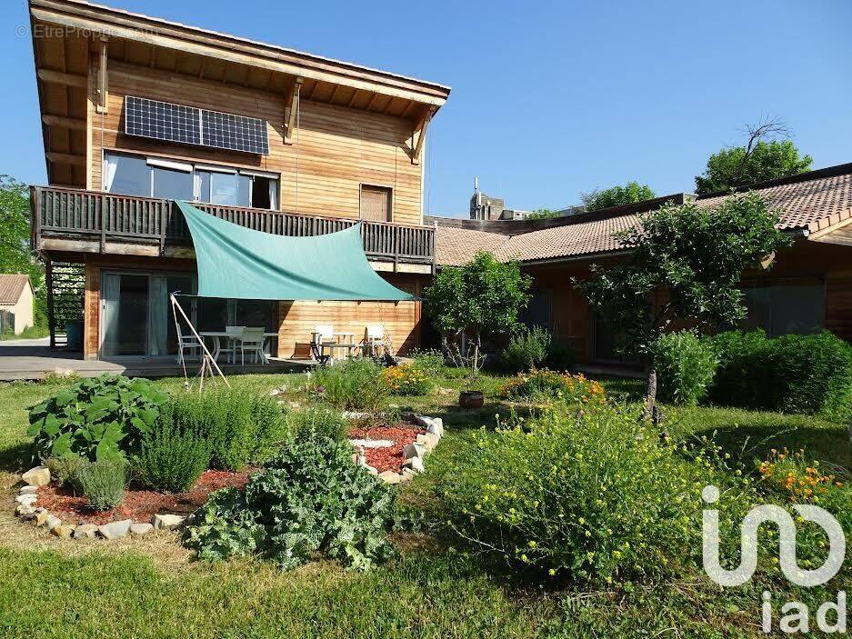 Photo 1 - Appartement à CREST