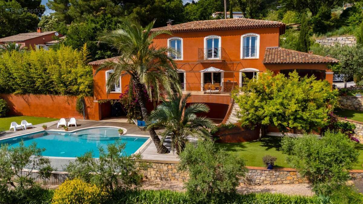Maison à DRAGUIGNAN