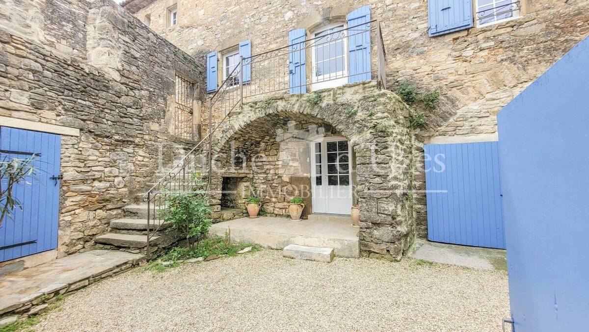 Photo 1 - Maison à UZES