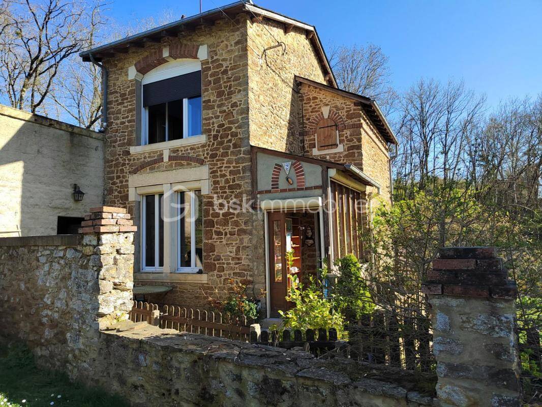 Maison à ARGENTON-SUR-CREUSE
