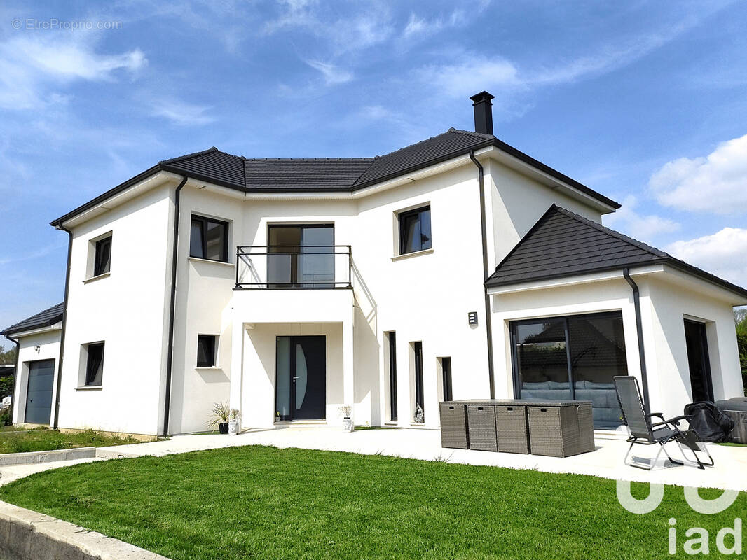 Photo 1 - Maison à VAL-DE-SAANE