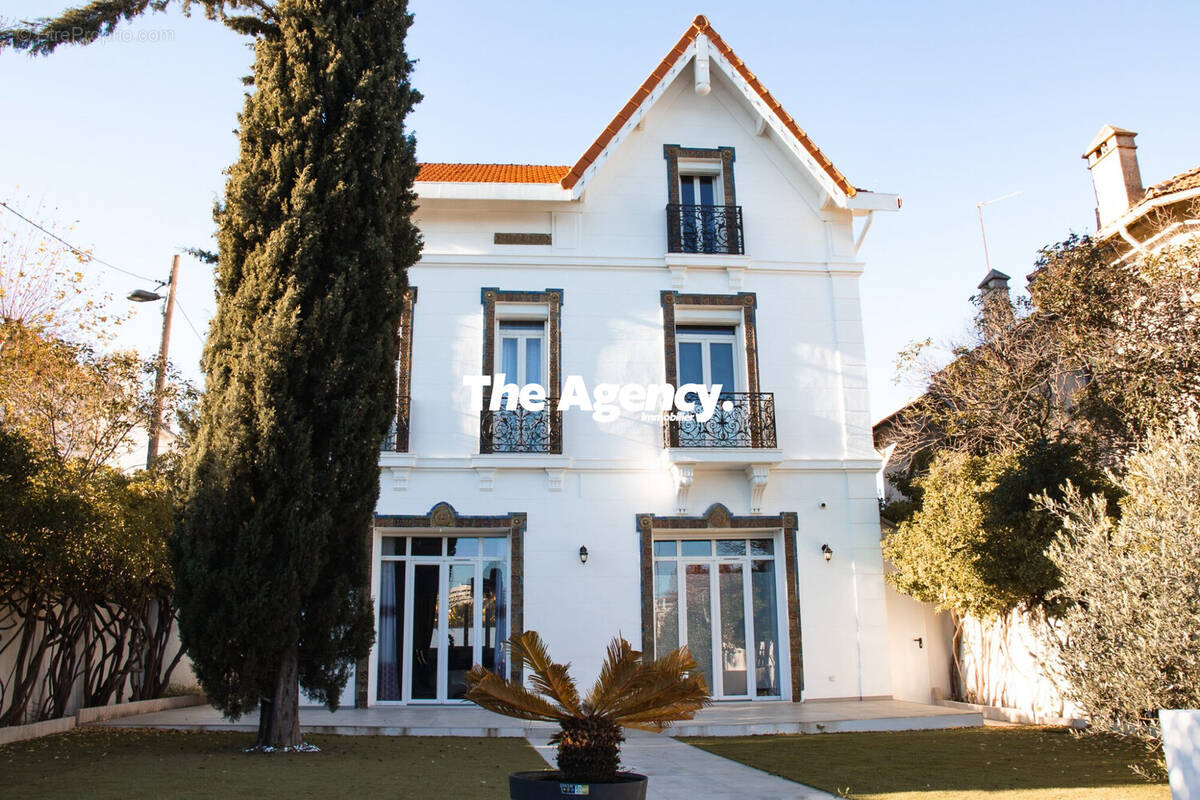 Maison à MARSEILLE-9E