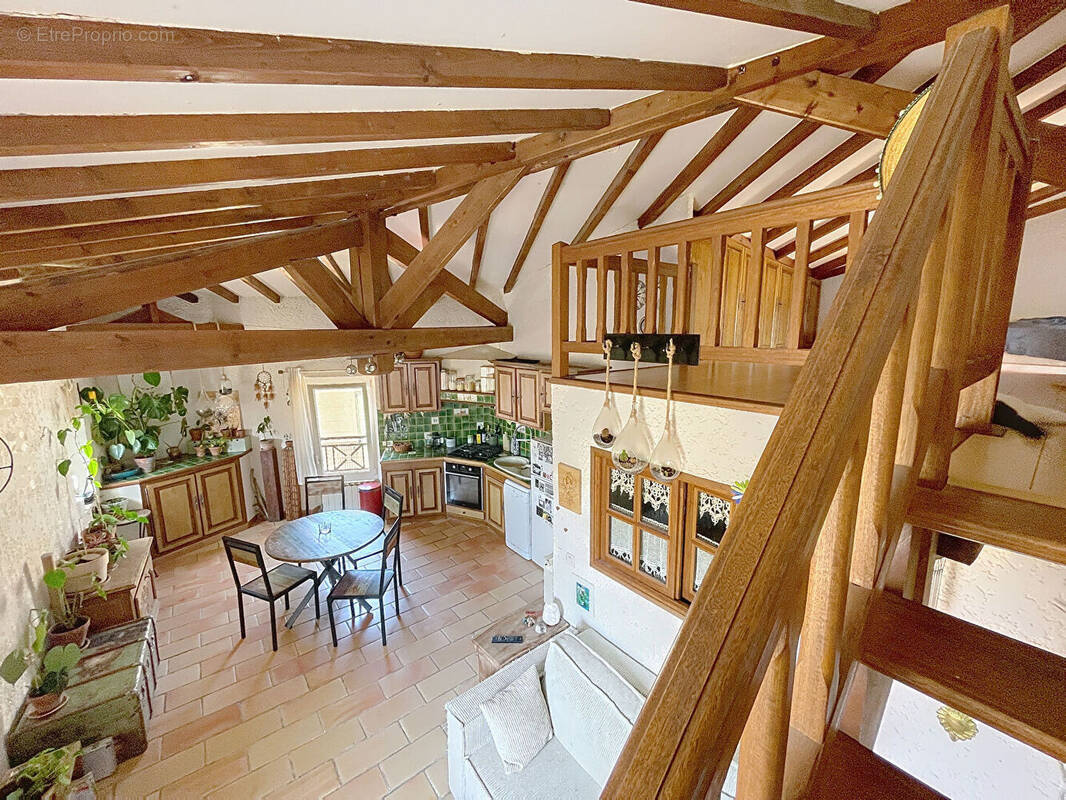 Appartement à PERTUIS