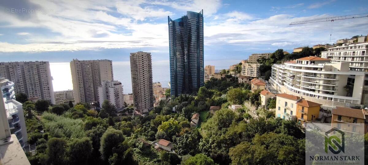 Appartement à BEAUSOLEIL