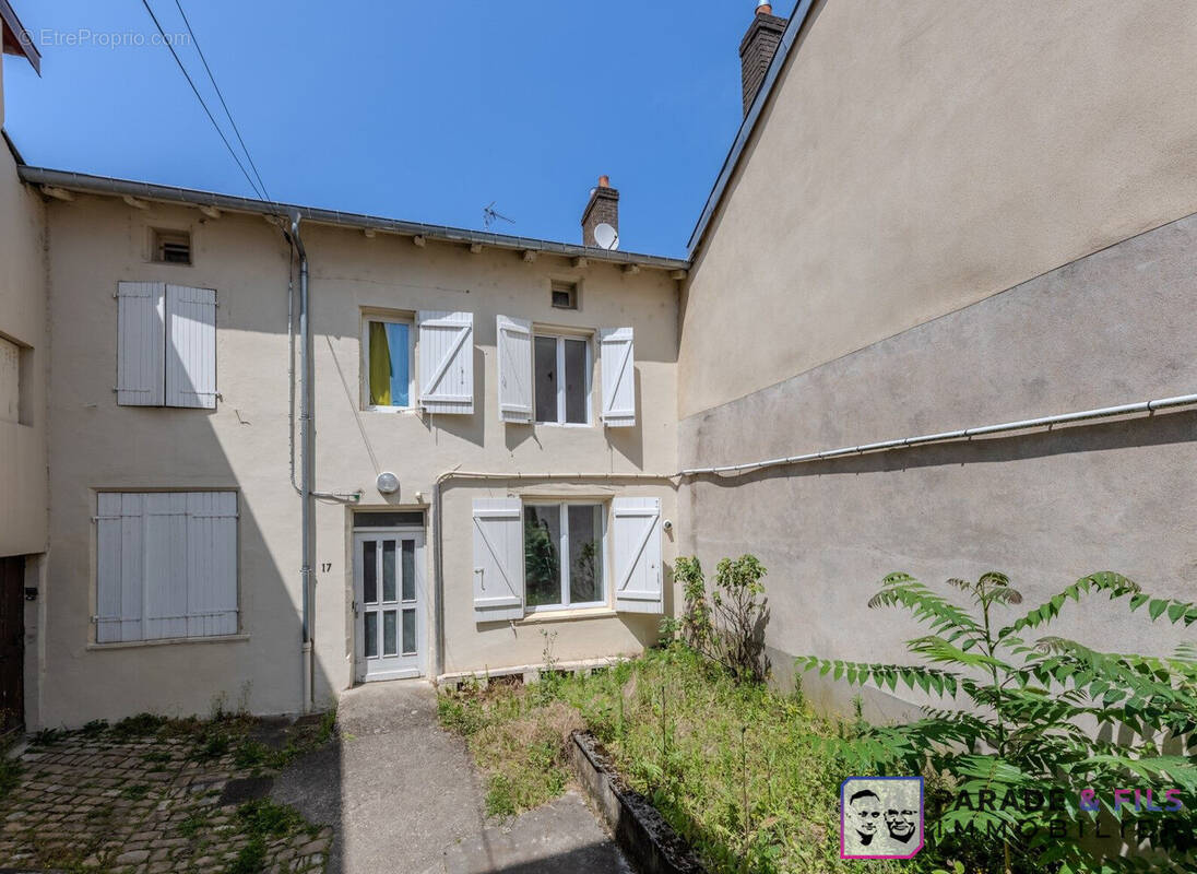 Appartement à MALZEVILLE