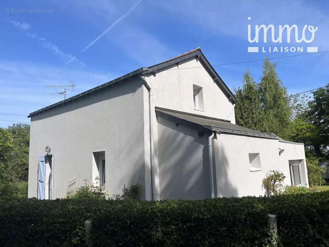 Maison à SAFFRE