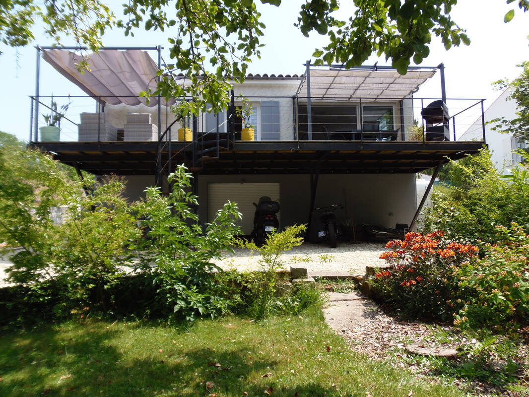 Maison à PONS
