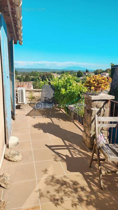 Maison à GRIGNAN