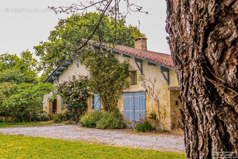 Maison à GAMARDE-LES-BAINS