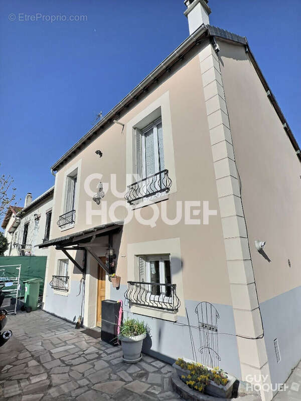 Maison à DRANCY