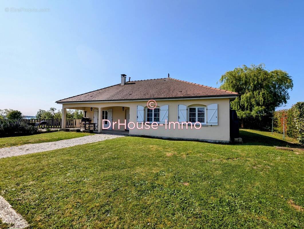 Maison à GERAUDOT