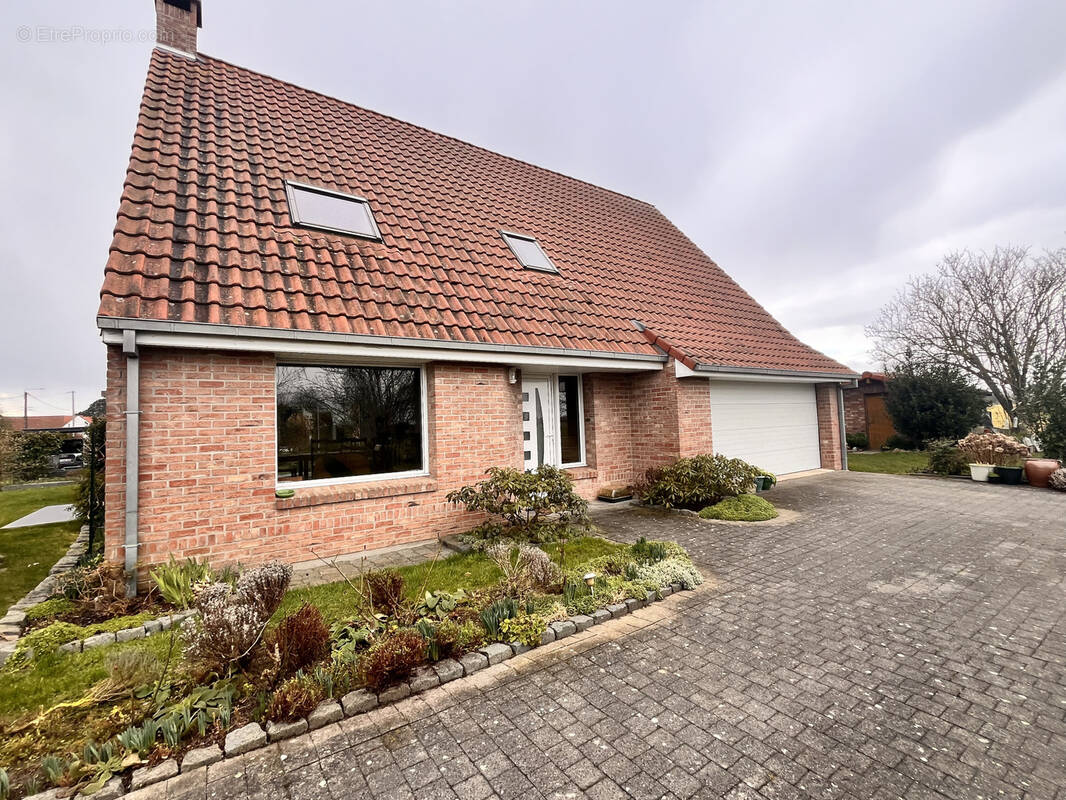 Maison à AVELIN