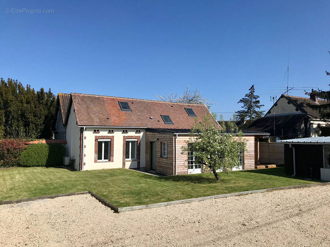 Maison à LA MADELEINE-DE-NONANCOURT