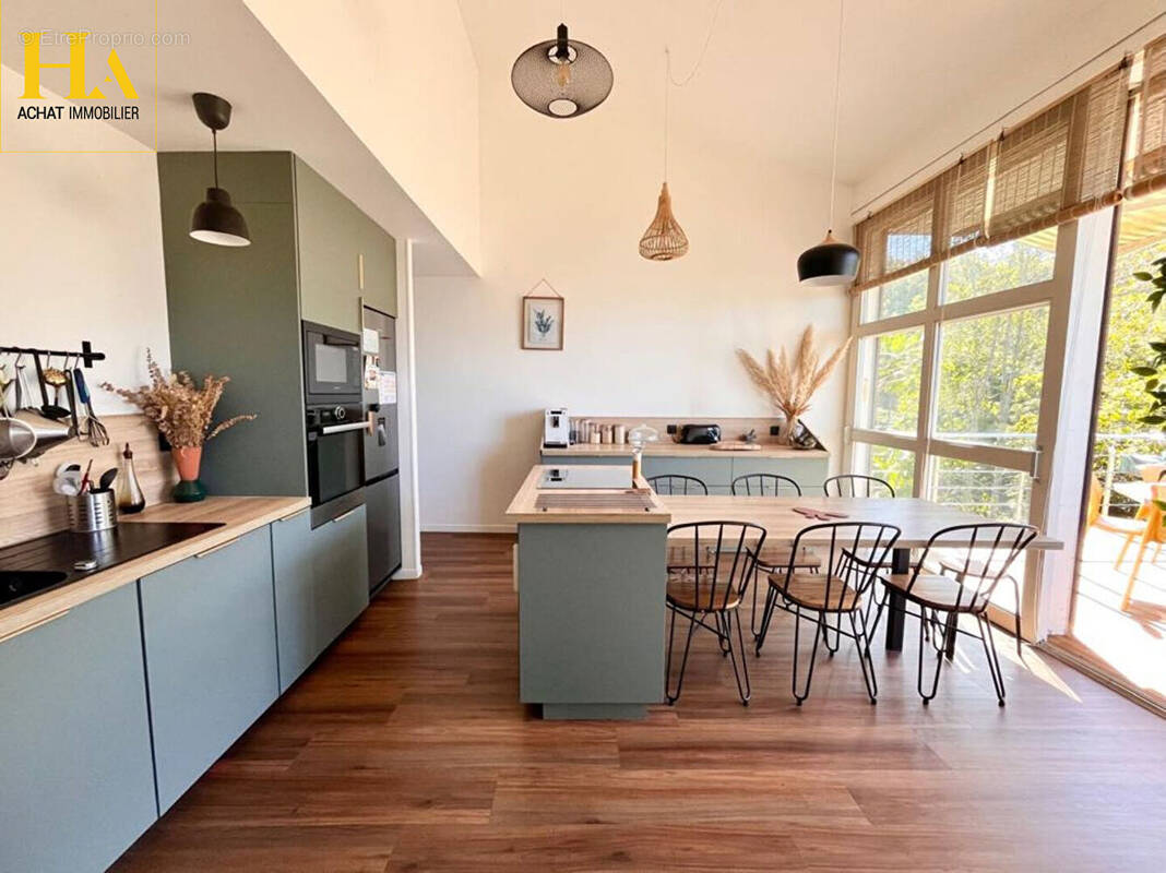 Maison à L&#039;ETANG-SALE