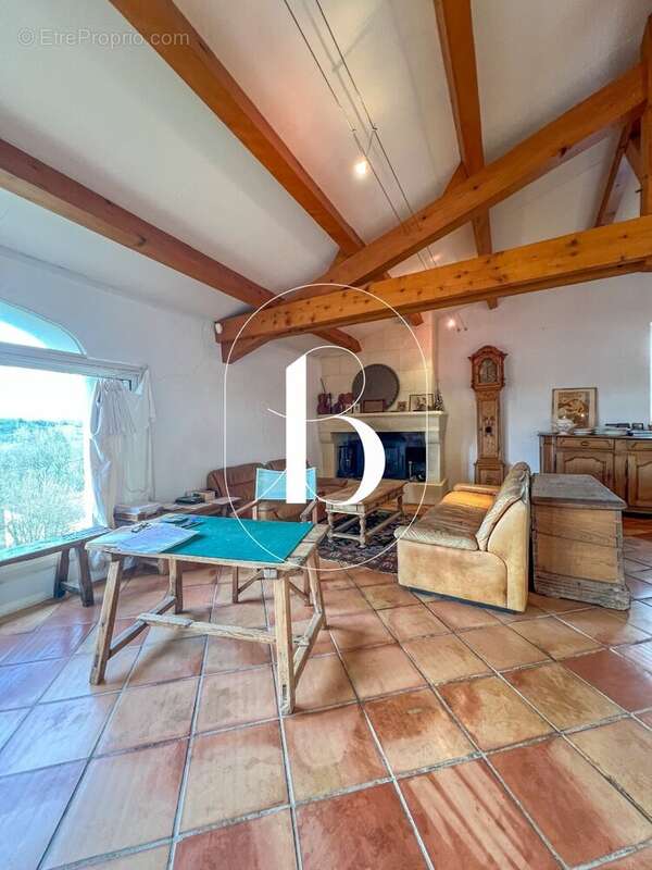 Maison à UZES