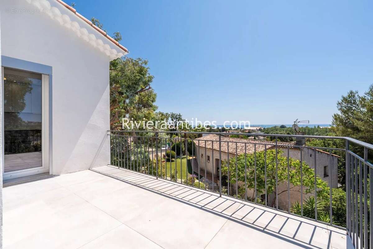 Maison à ANTIBES