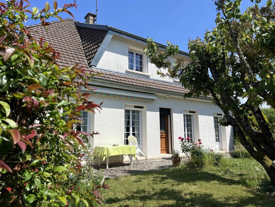 Maison à SAINT-GEORGES-SUR-BAULCHE
