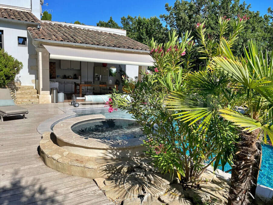 Maison à DIEULEFIT