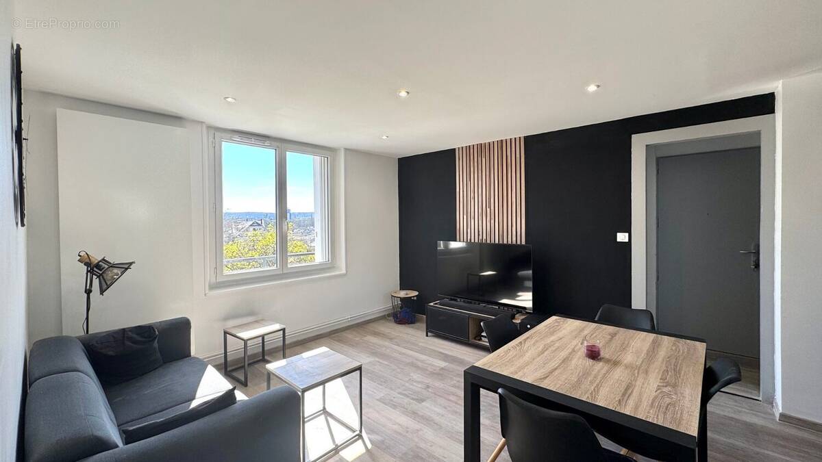 Appartement à MALZEVILLE