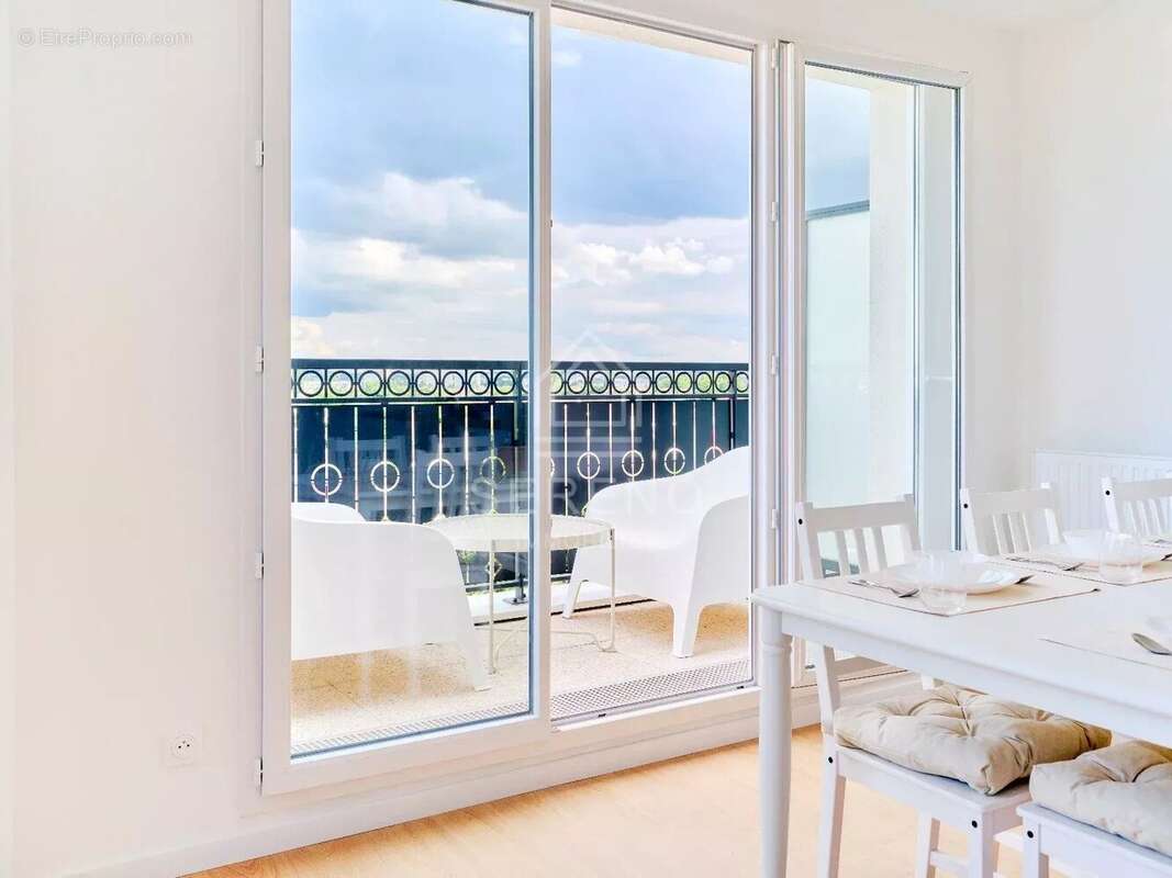 Appartement à LE BLANC-MESNIL