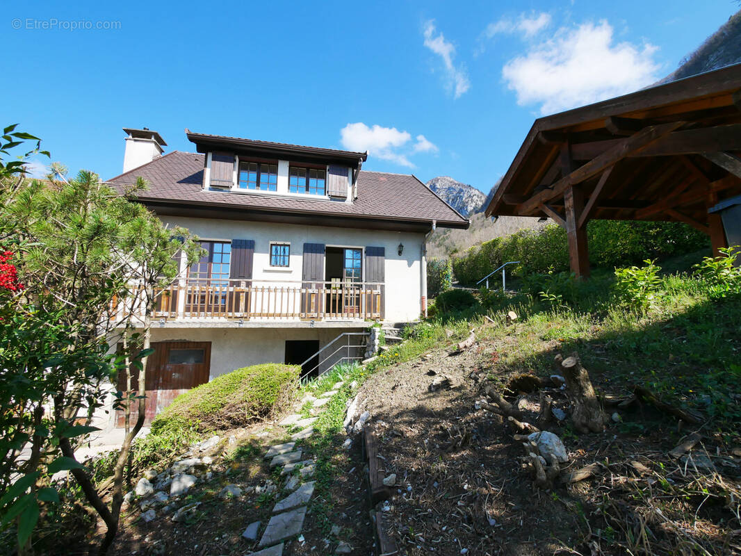 Maison à VEYRIER-DU-LAC