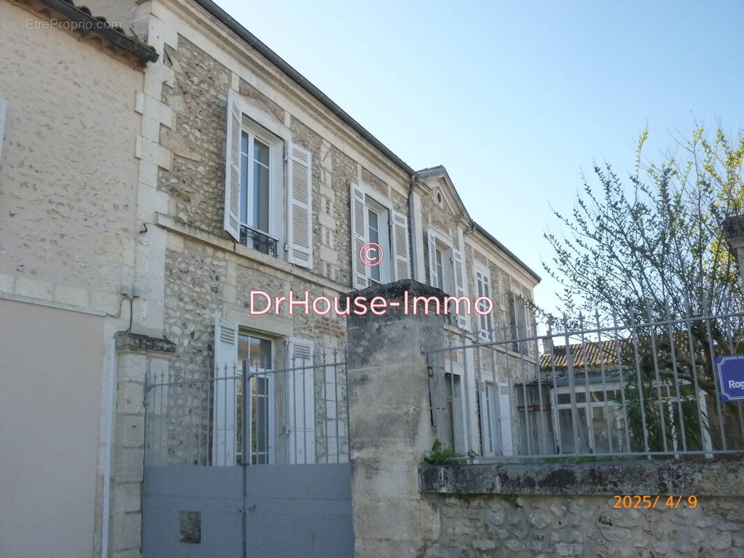 Maison à RAZAC-SUR-L&#039;ISLE