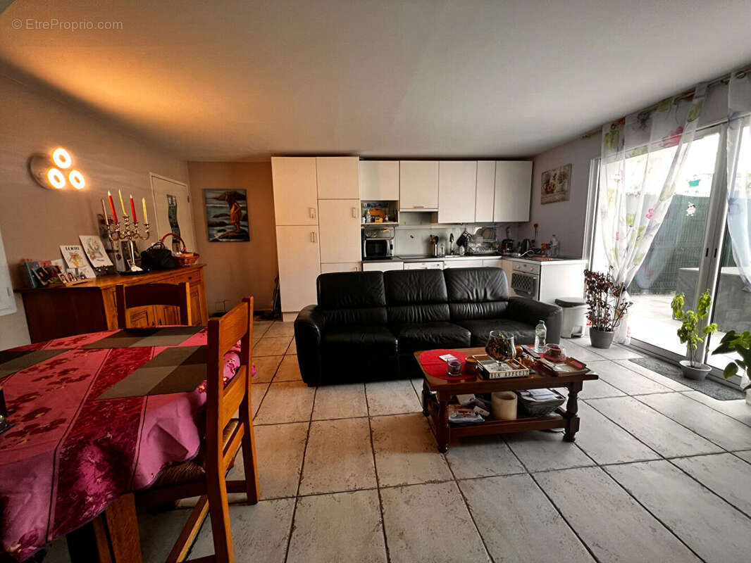 Appartement à LA CHAPELLE-EN-SERVAL