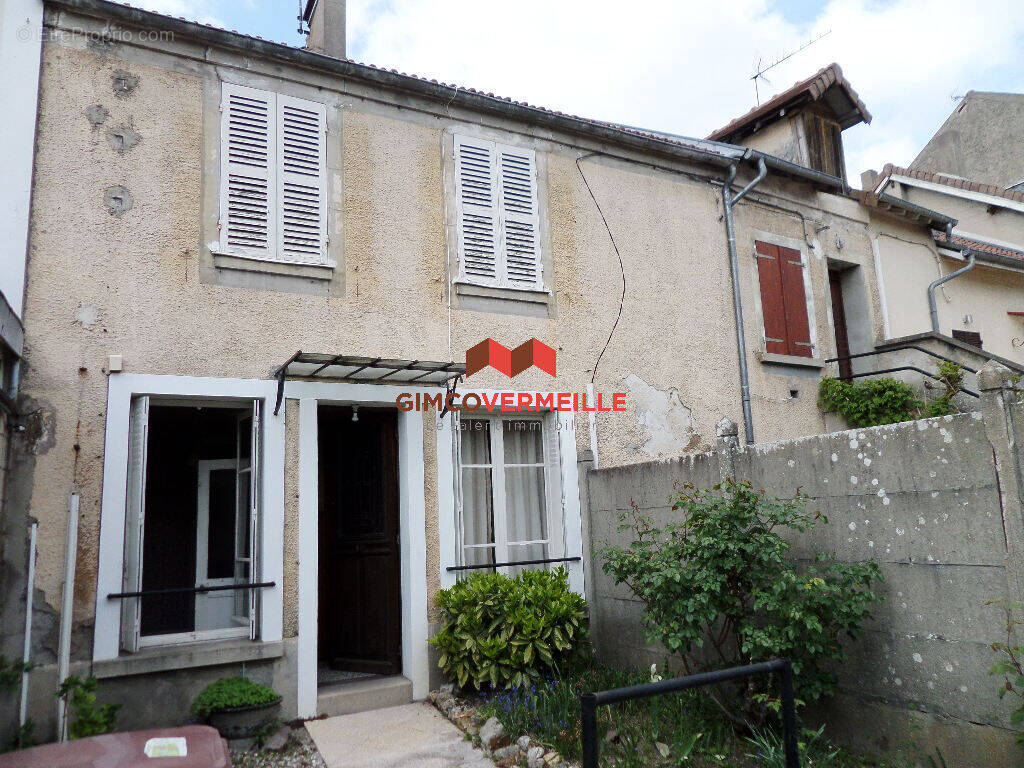 Maison à BOUGIVAL