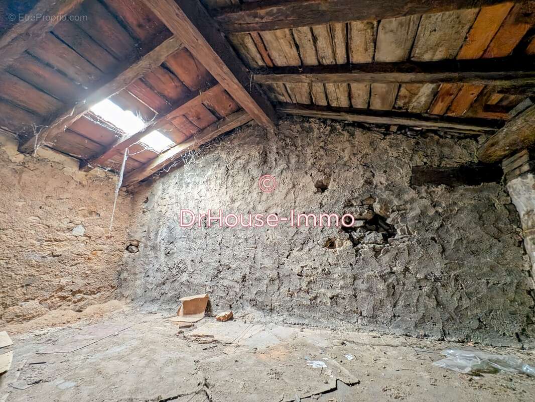 Appartement à BULLY