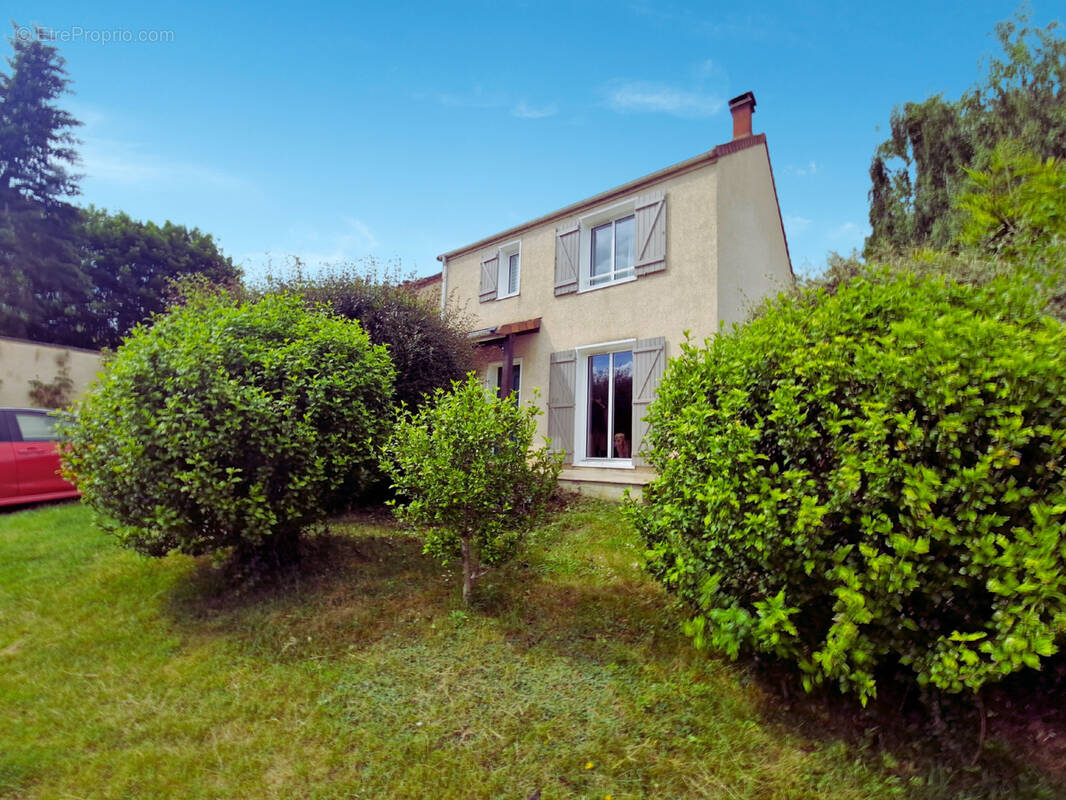 Maison à LARDY