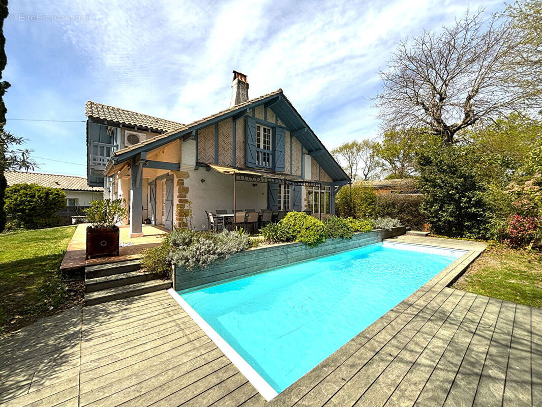 Maison à GUJAN-MESTRAS