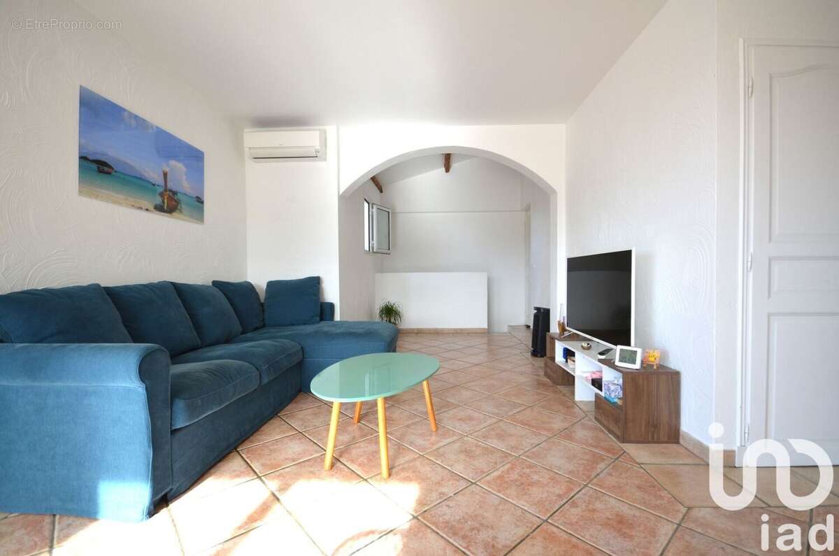 Photo 8 - Maison à SAINT-LAURENT-DU-VAR